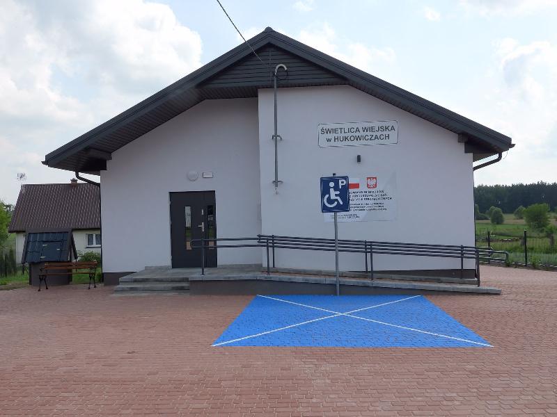 ŚWIETLICA WIEJSKA W HUKOWICZACH